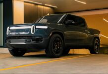 Rivian R1T del 2026, la primera camioneta eléctrica orientada a la aventura