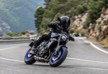 ¿Cuáles son las 5 motocicletas más recomendables para recorrer carreteras de montaña?